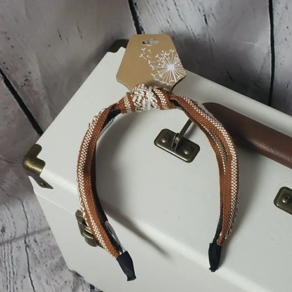 NWT Headband‎